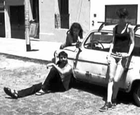 Une poubelle transformé en sténopé quelque part en Argentine