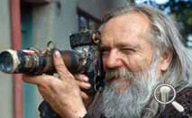 Miroslav Tichy, un grand photographe et ses appareils bricolés
